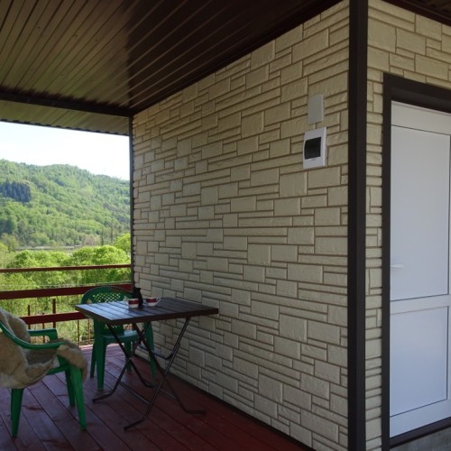 Женское счастье: отдых, правильное питание и проживание с видом на горы