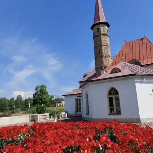 Пушкин, Павловск и Гатчина — знаменитые пригороды Петербурга