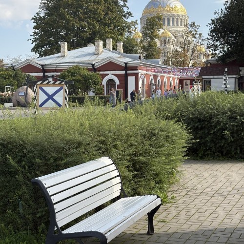 Кронштадт и Остров Фортов: путешествие из Петербурга