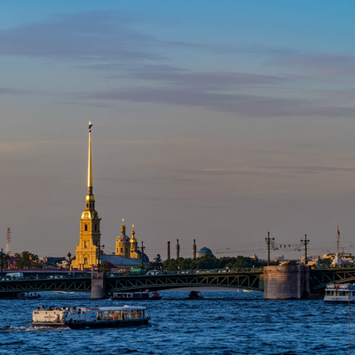 Обзорная экскурсия по Санкт-Петербургу + посещение Эрмитажа