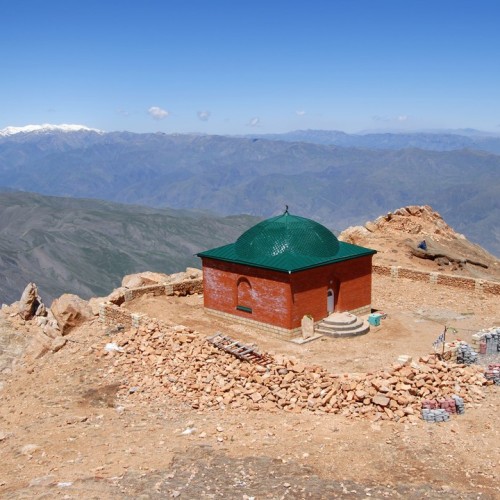 Неделя в стране гор: необычные места Дагестана и восхождение на Шалбуздаг