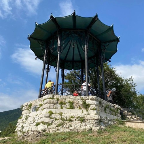 3 в 1: трансфер в Пятигорск из аэропорта, обед и обзорная прогулка