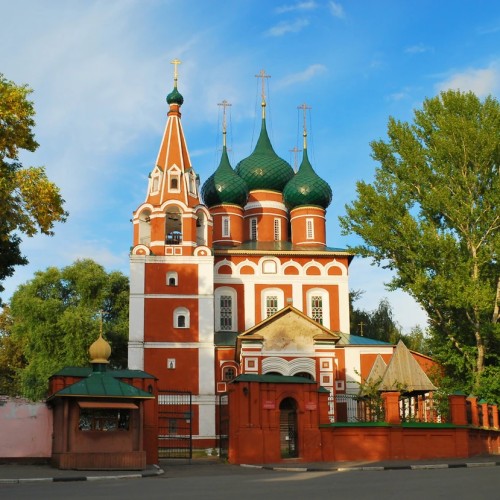 Нескучная прогулка по древнему Ярославлю