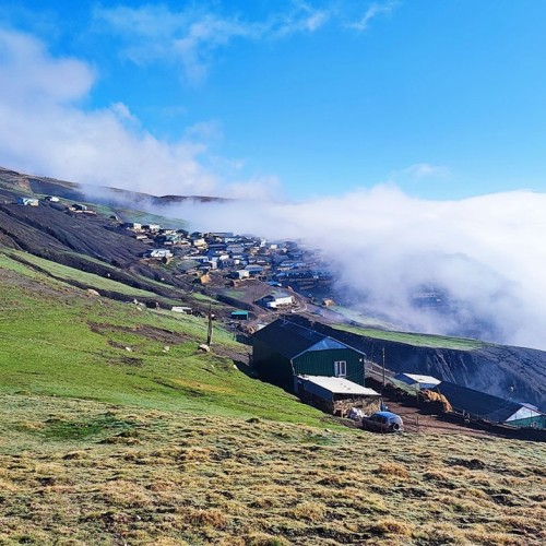 Выше облаков на 3760 метров на гору Шалбуздаг: треккинг налегке с проживанием в гостинице