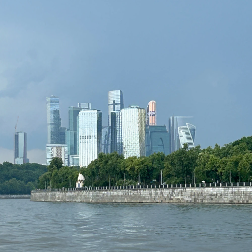 Серебряная лента: по Москве-реке на теплоходе