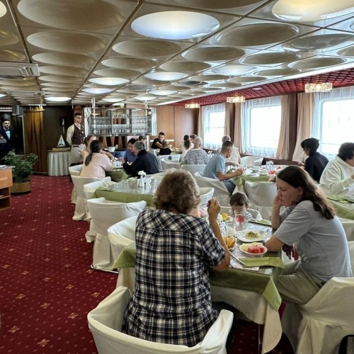 Знакомство с Якутией: круиз по Лене, Ленские столбы, шаманские обряды и «Царство вечной мерзлоты»