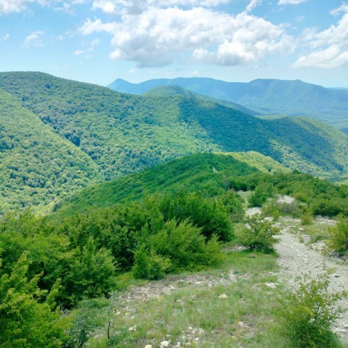 Поход с палатками и автосопровождением через горы в Геленджик