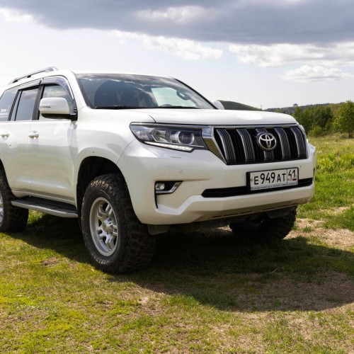 Туда, где горы дышат огнём: сплав, восхождение и джиппинг в мини-группе