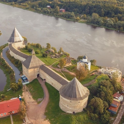 Из Петербурга в Старую Ладогу на автобусе