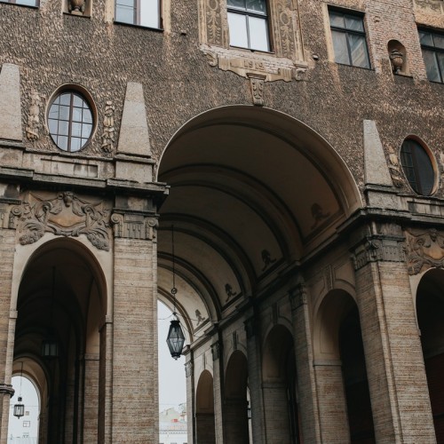 Как устроен Толстовский дом?