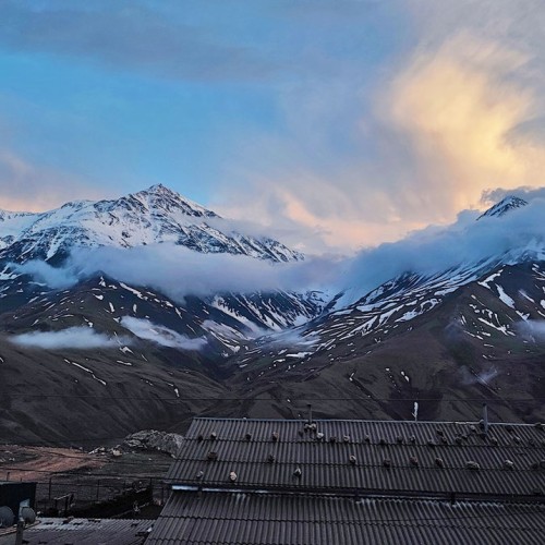 Выше облаков на 3760 метров на гору Шалбуздаг: треккинг налегке с проживанием в гостинице