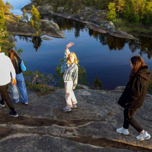 Большое путешествие из Петербурга — к Ладожским шхерам