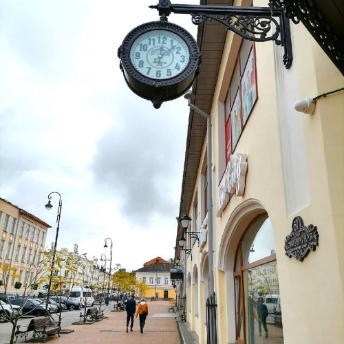 Старинные усадьбы, уютные города и природа: тур по живописным уголкам Новгородской области