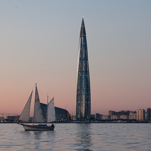 Романтическая прогулка на парусной яхте