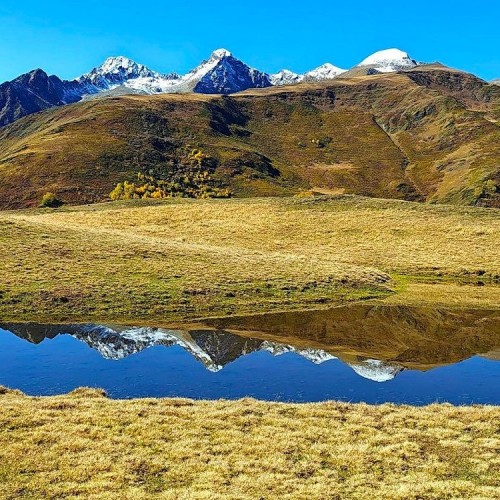 В горы — от суеты и забот: треккинг в Архызе без рюкзаков