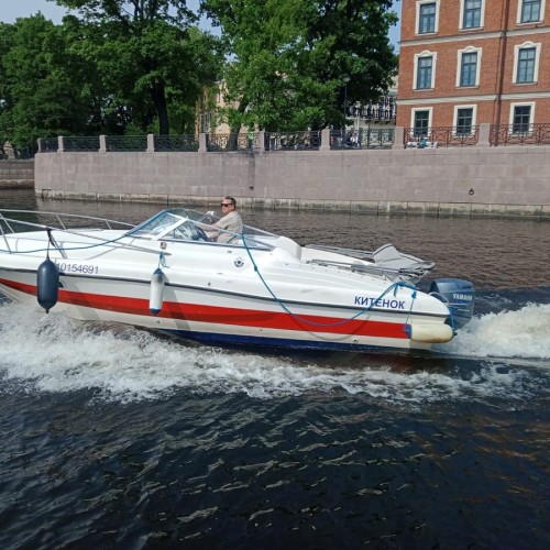 Петербург в летнюю ночь: атмосферная прогулка на катере и развод мостов