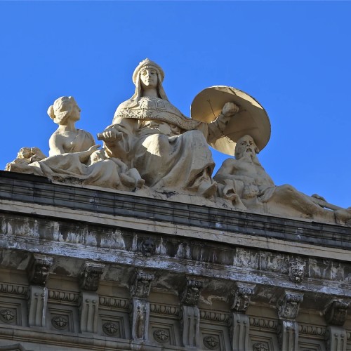 Легенды и мифы Бриллиантовой улицы