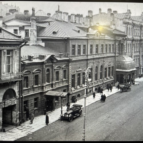 По линиям судеб: «бриллиантовая» улица и Исаакиевский собор