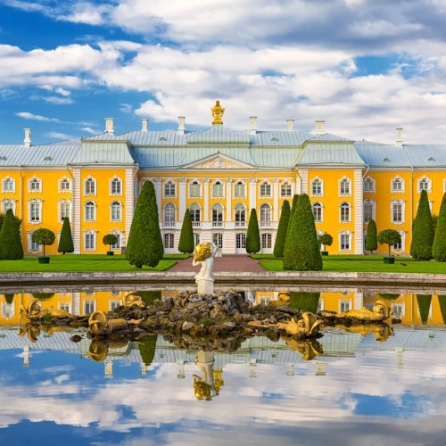 К фонтанам Петергофа — на метеоре (билеты включены)