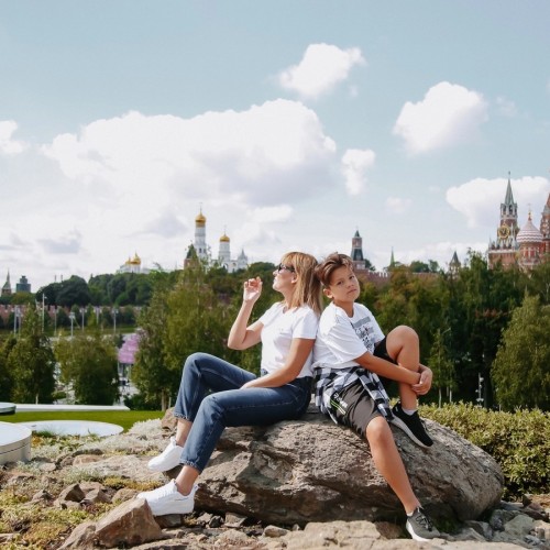 Фотопрогулка в огнях столицы