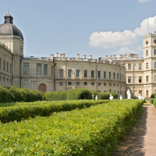 Трансфер из Пулково и экскурсия по must-see-местам Петербурга