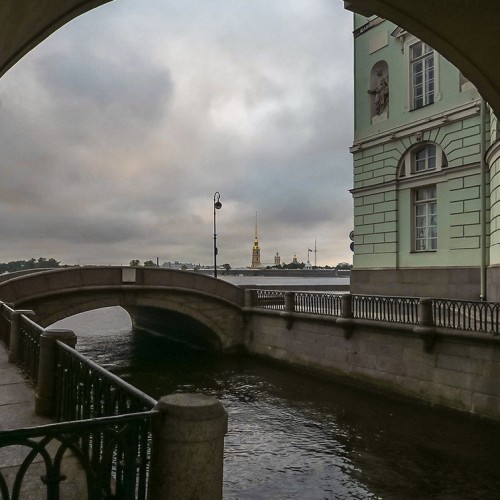 Петербург с воды: индивидуальная экскурсия на катере с гидом