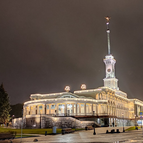 Канал имени Москвы и музей «Подводная лодка Б-396»