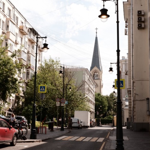 Фотоэкскурсия по атмосферным улочкам Ивановской горки