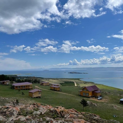 Арт-ретрит на Байкале: живопись, практики, баня и сила природы (всё включено)