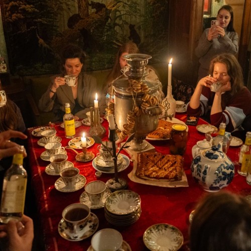 Музей Довлатова: иммерсивная экскурсия в ленинградской коммуналке