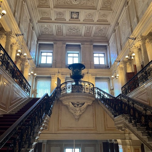 Эрмитаж по вашему сценарию