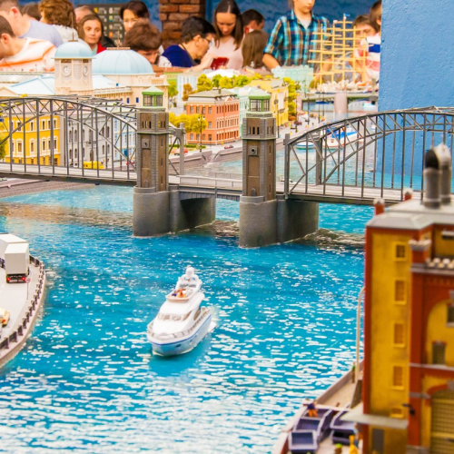 Вся Россия в миниатюре + метро Петербурга