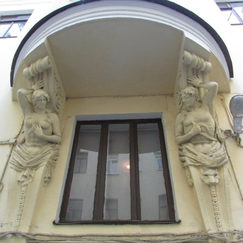 Прогулка со Смертью по Васильевскому острову