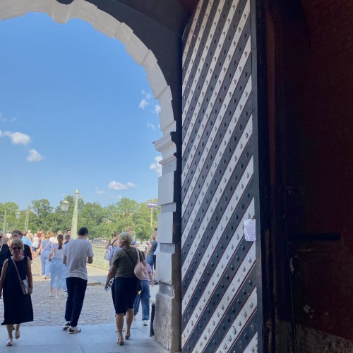 Петропавловская крепость: фортеция, храм, темница (в группе)