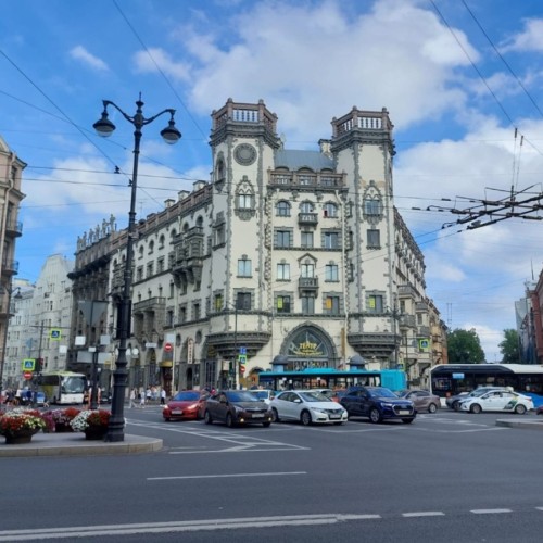 Архитектурная лаборатория Петербурга: Каменноостровский проспект