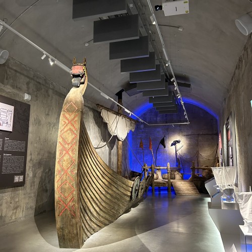 Кронштадт: от петровских фортов до атомной подводной лодки