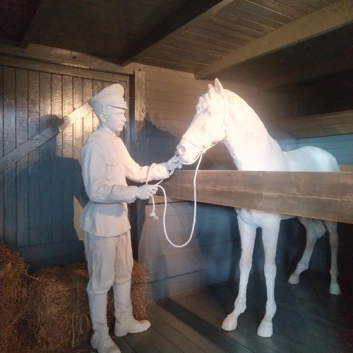 Живая сталь в Музее железных дорог в Петербурге (билеты включены)