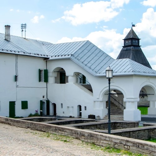 Экскурсия по древнему Пскову