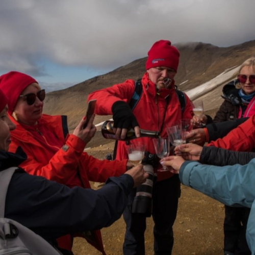 Активный отпуск на Камчатке: восхождение на вулкан, морская прогулка, сплав, баня