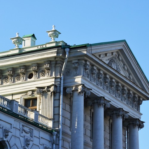 Москва слезам не верит: великие истории успеха и неудач