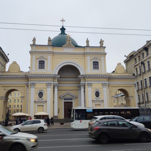 Мобильный квест по центру Петербурга «Тайна императорского мундира» (16+)