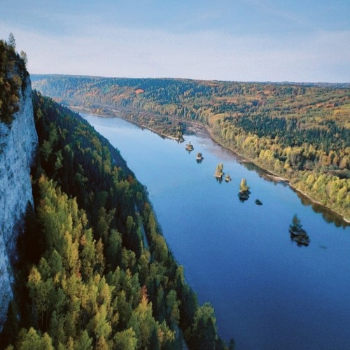 Треккинг в горах Урала: подъём на Полюд и Ветлан