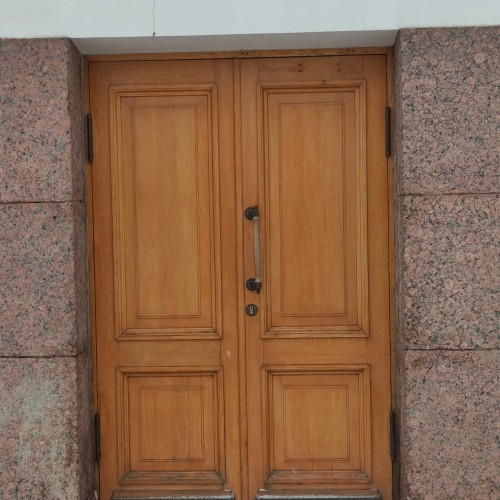 Лекция в ресторане + экскурсия: Революционеры или террористы?