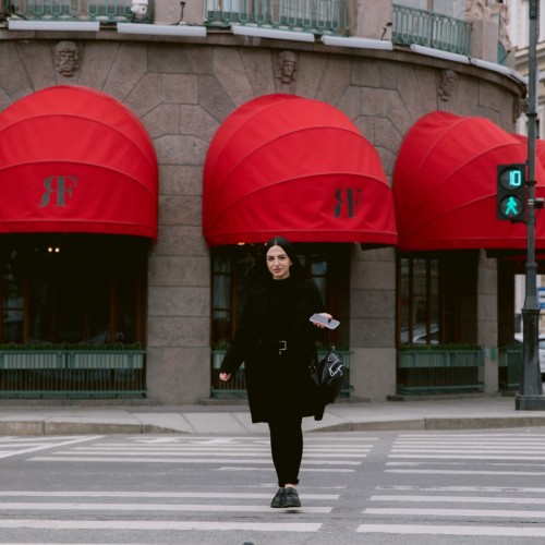 Экспресс-фотосессия в лучших декорациях Петербурга