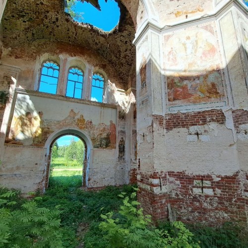 Подальше в лес: сплав на байдарках по реке Медведице