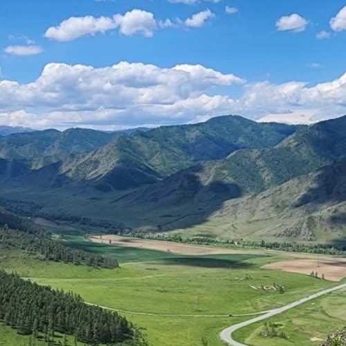 Цветение алтайской сакуры и главные локации: Гейзерное озеро, «Марсы», Катунь и Адыр-Кан