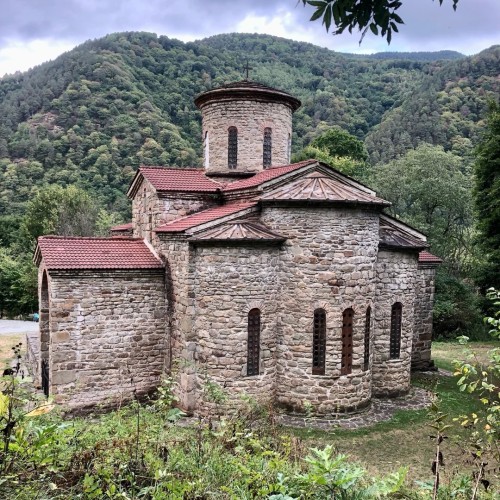 Горы зовут: Пятигорск и топ-3 локации Карачаево-Черкесии