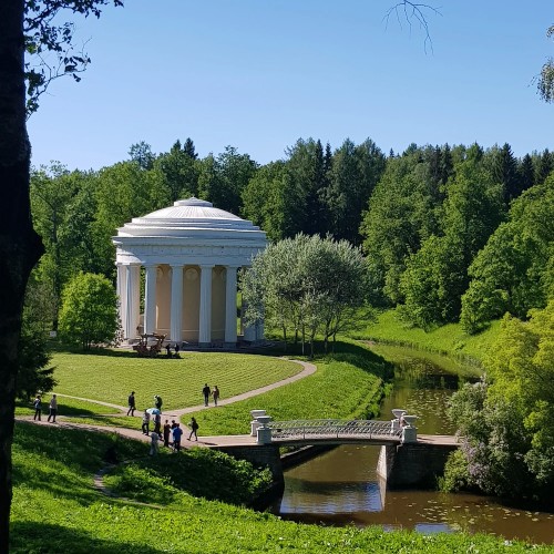 Романтический Павловск: по дворцу и парку с персональным гидом