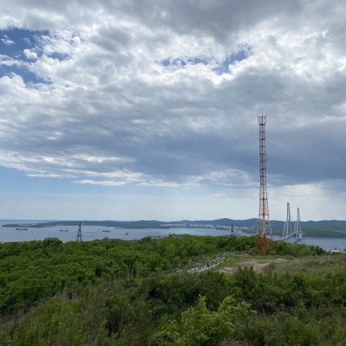 Морское кладбище на горе Монастырской