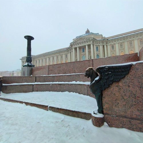 Васильевский остров: от Петра — до наших дней